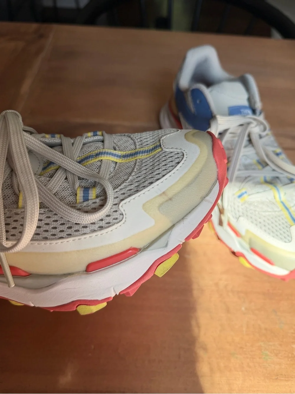The North Face Women’s Vectiv Trail Sneakers